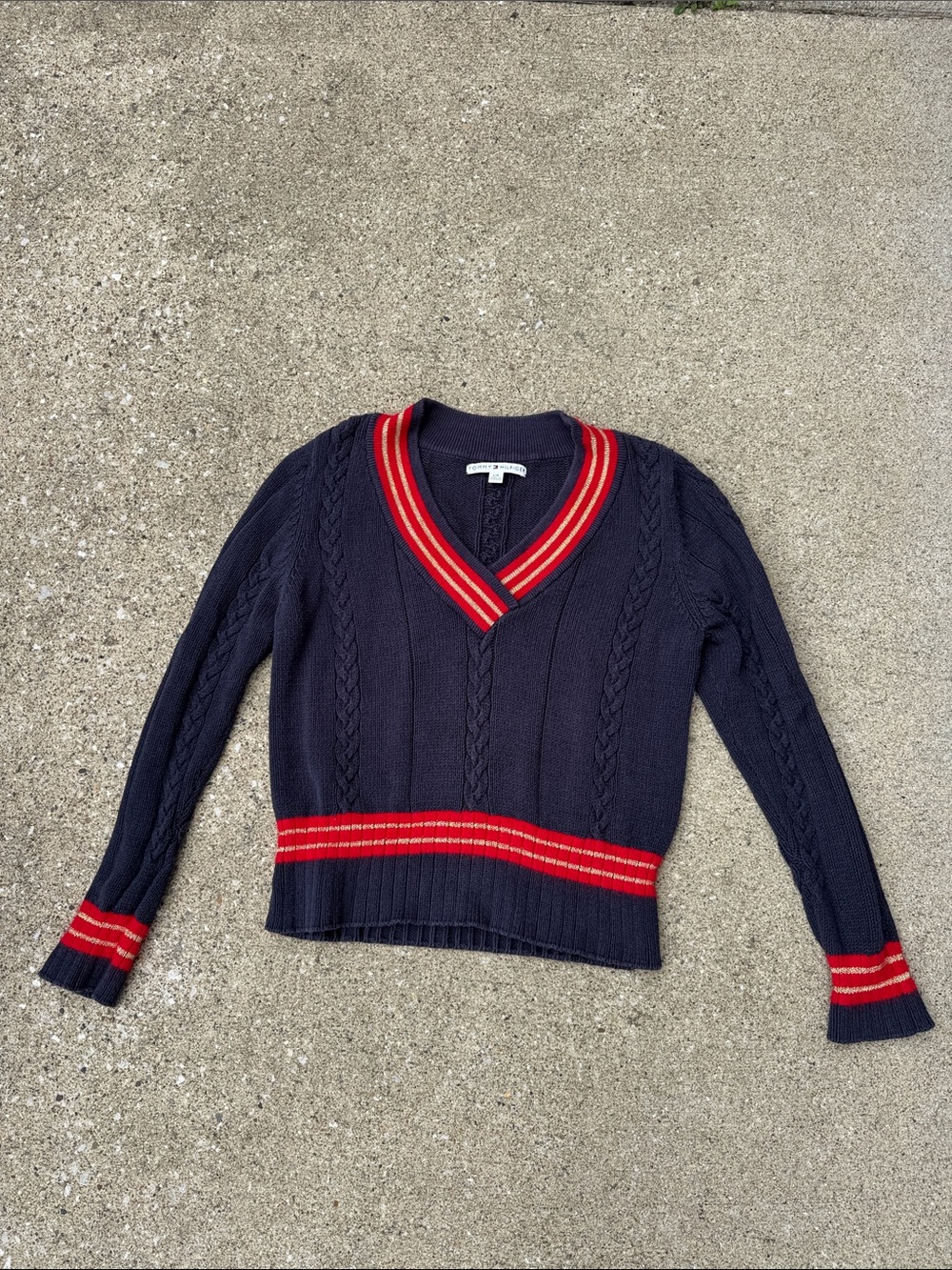 Women’s Y2K Tommy Hilfiger Cable Knit Sweater Size L